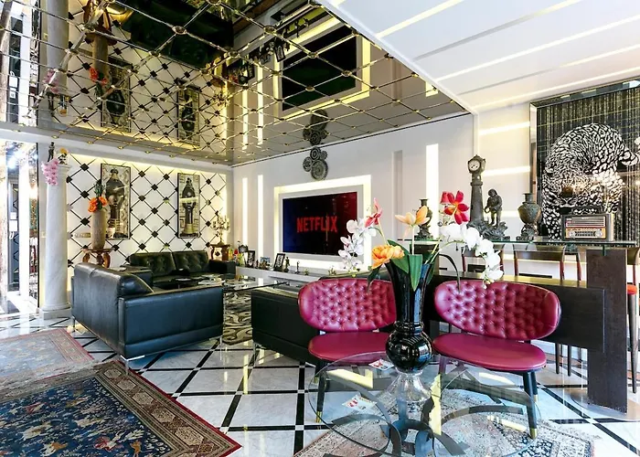 Une Galerie Dans Le Ciel - Hivernage Marrakech
